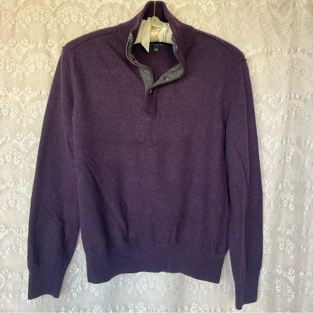 Banana Republic Men's Deep Purple Zip Up Sweater